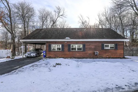 369 Proctor Road Manchester NH 03109