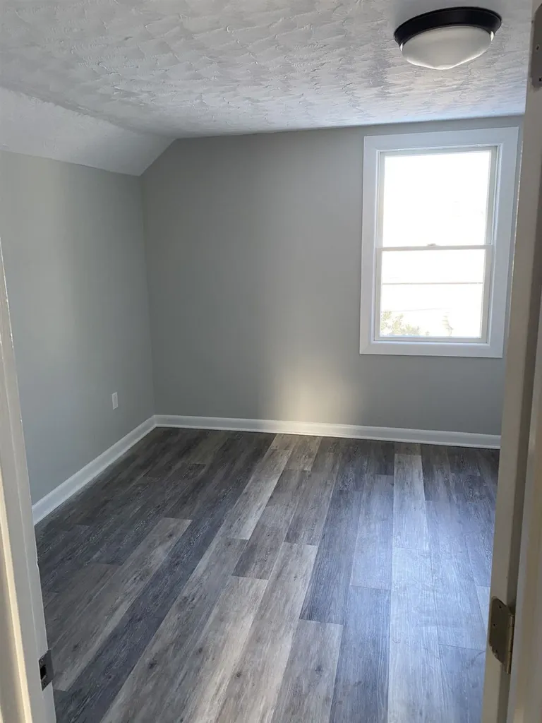 188 Cottage Grove Burlington VT 05408
