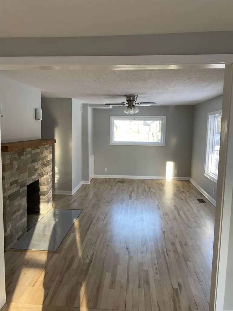 188 Cottage Grove Burlington VT 05408