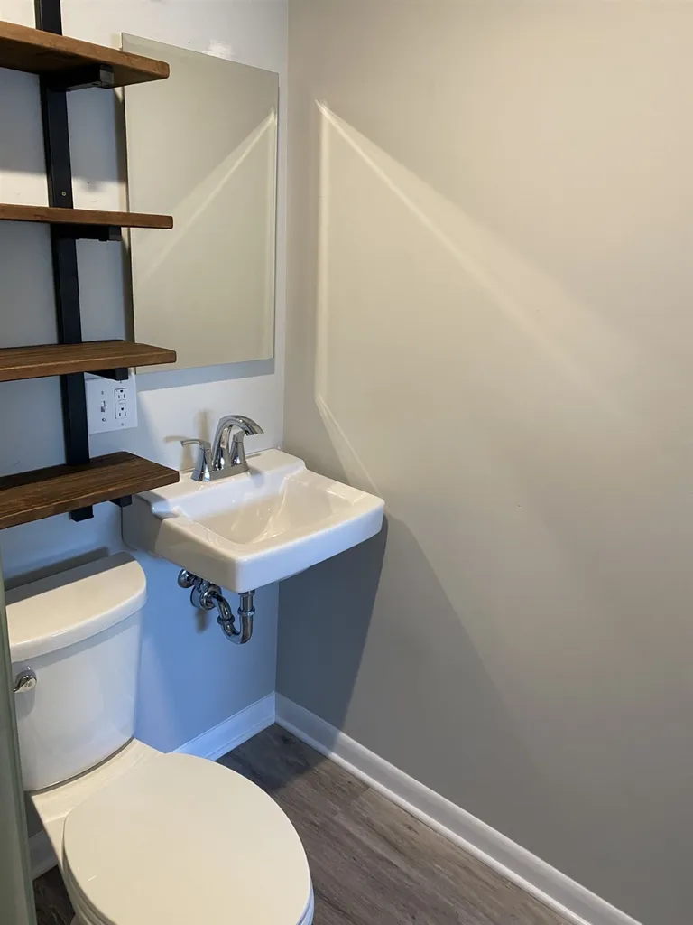188 Cottage Grove Burlington VT 05408