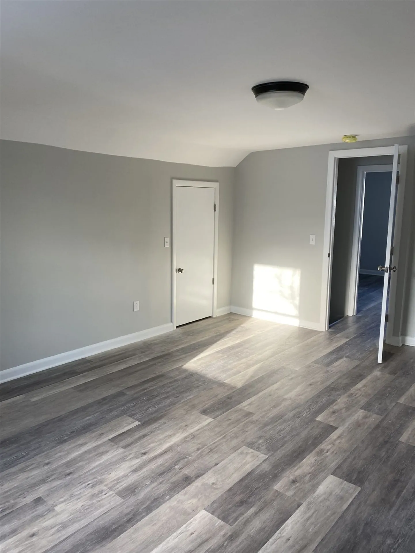 188 Cottage Grove Burlington VT 05408