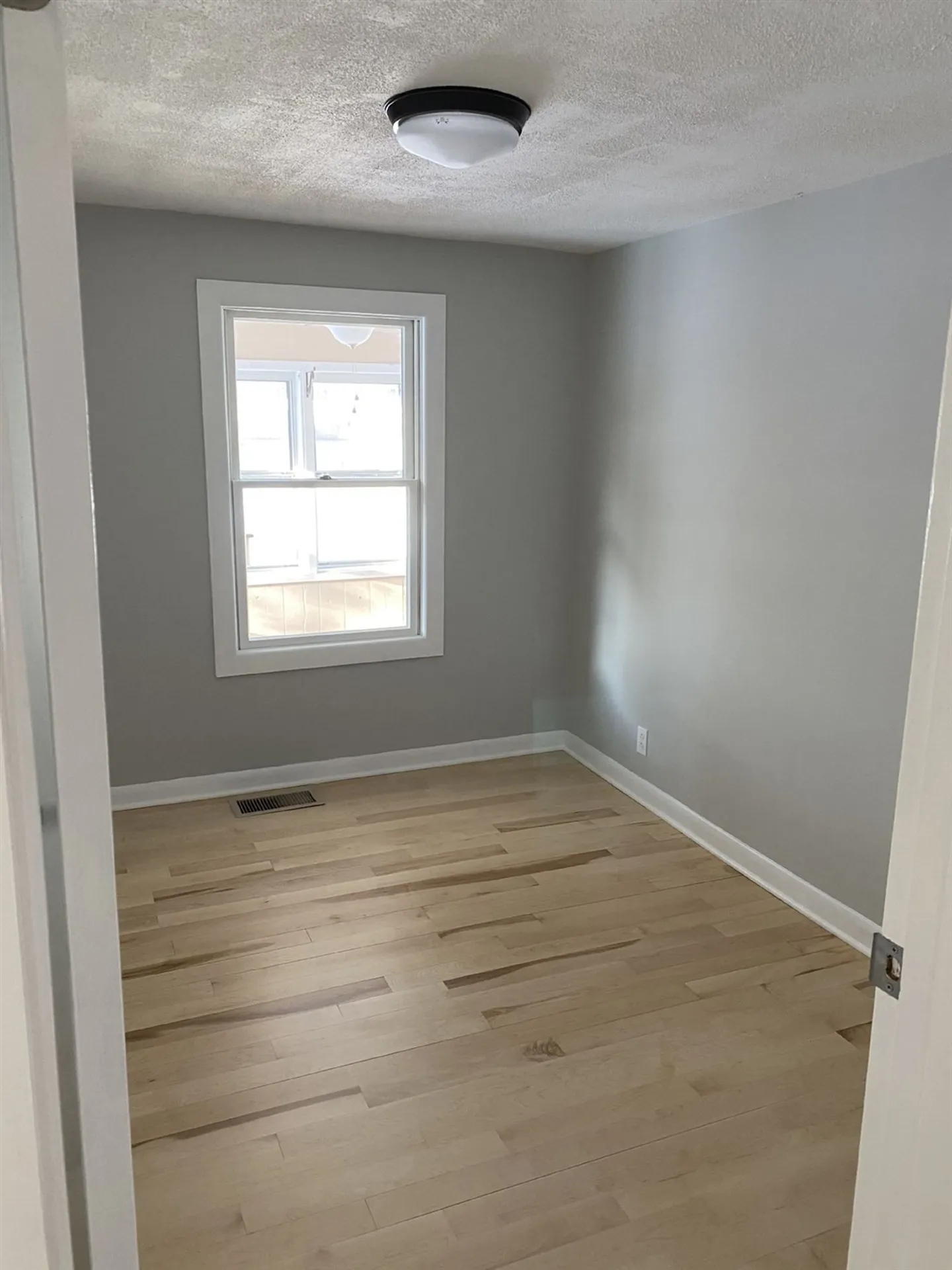 188 Cottage Grove Burlington VT 05408