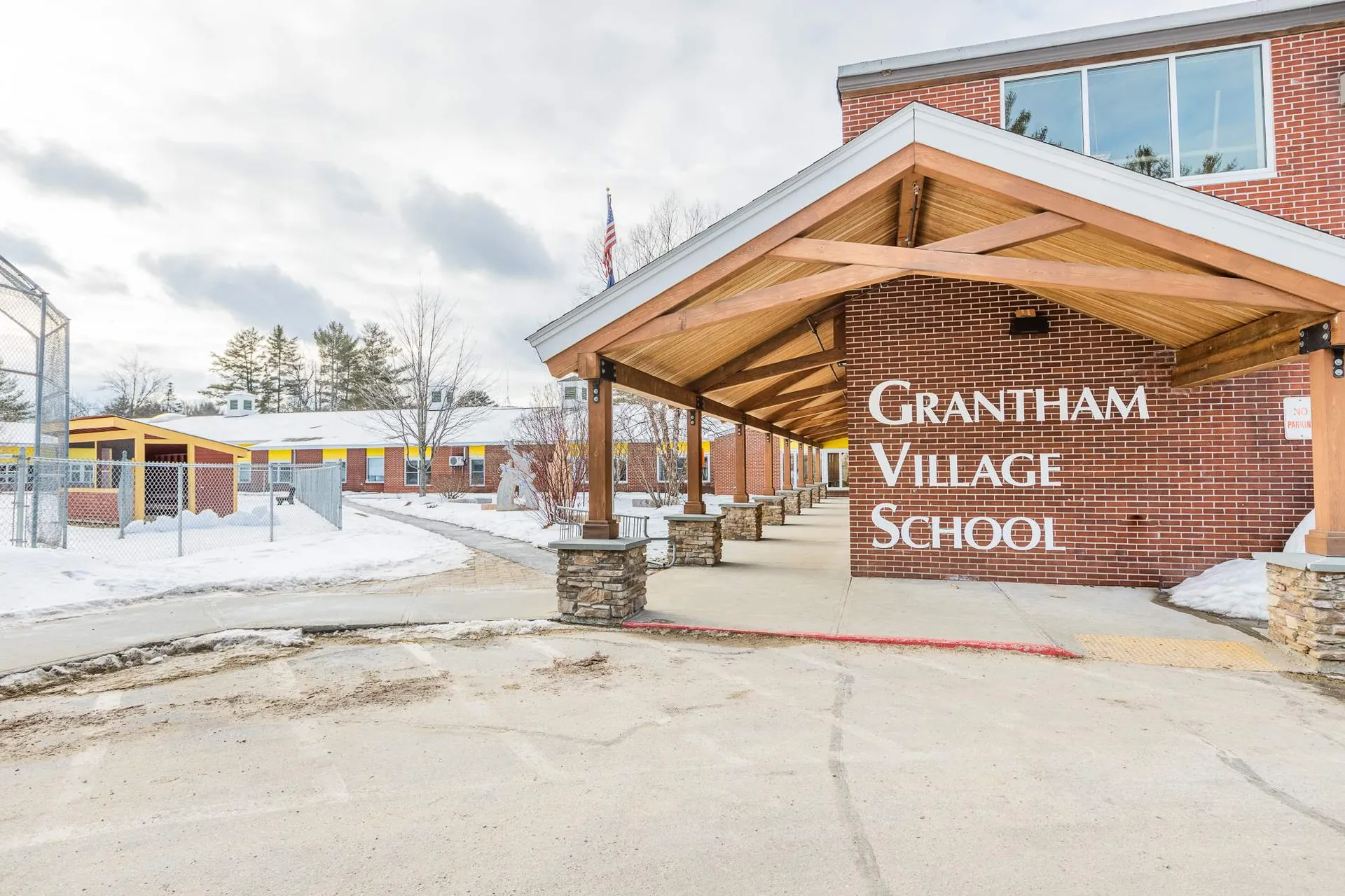 40 Sturgis Circle Grantham NH 03753