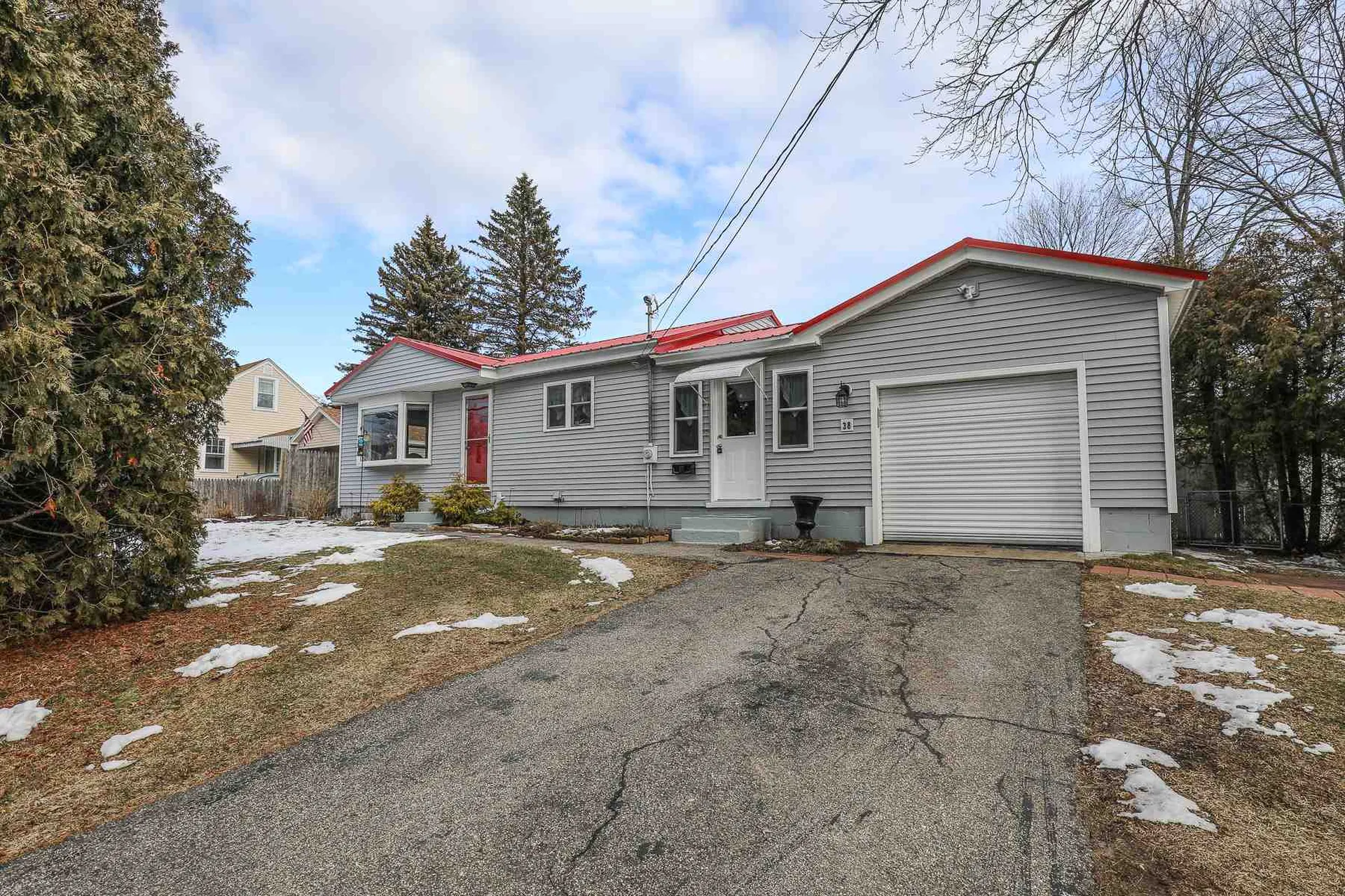 38 Huse Road Manchester NH 03103