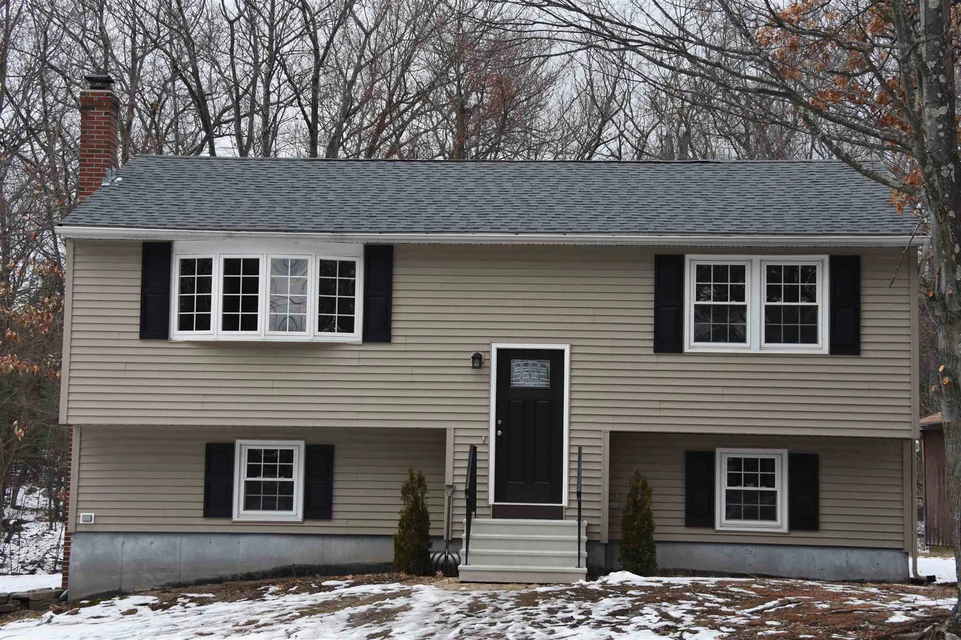 242 Morse Road Manchester NH 03104