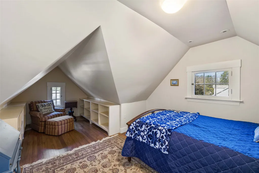 9 Downing Road Hanover NH 03755