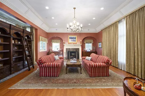 9 Downing Road Hanover NH 03755