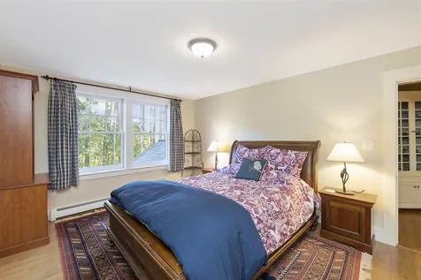 9 Downing Road Hanover NH 03755