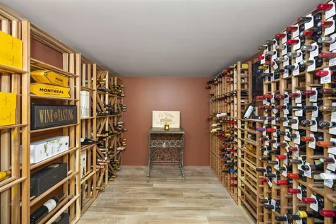 9 Downing Road Hanover NH 03755