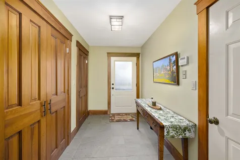 9 Downing Road Hanover NH 03755