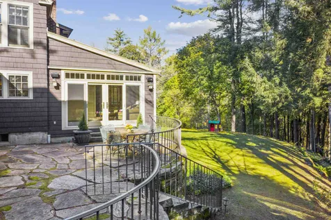 9 Downing Road Hanover NH 03755