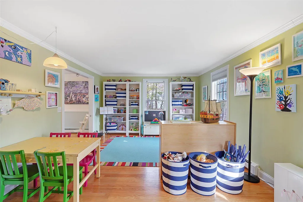 70 Marblehead Road Windham NH 03087