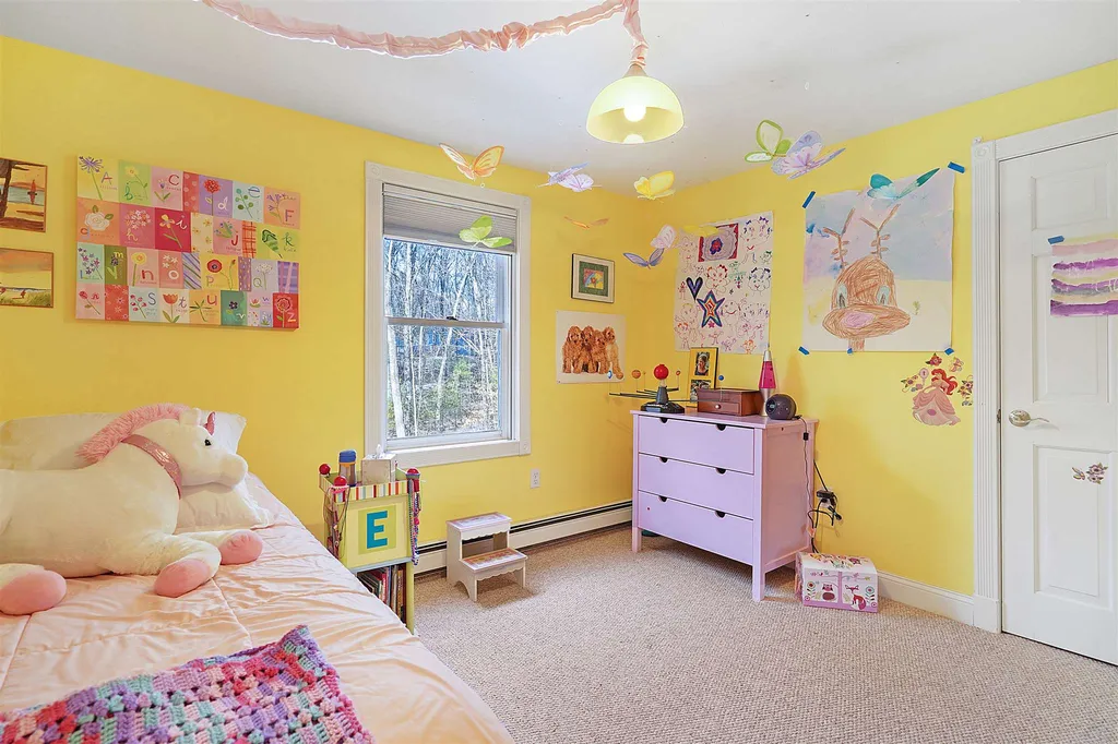70 Marblehead Road Windham NH 03087