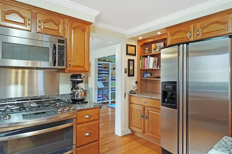 70 Marblehead Road Windham NH 03087