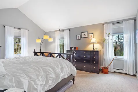 70 Marblehead Road Windham NH 03087