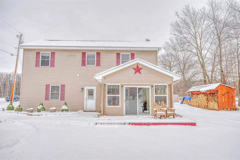 527 Cummings Road Barre Town VT 05641