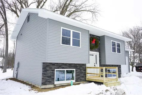 26 Lake Street Alburgh VT 05440