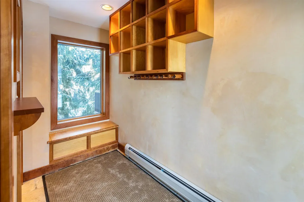 14 Middle Ridge Road Winhall VT 05340