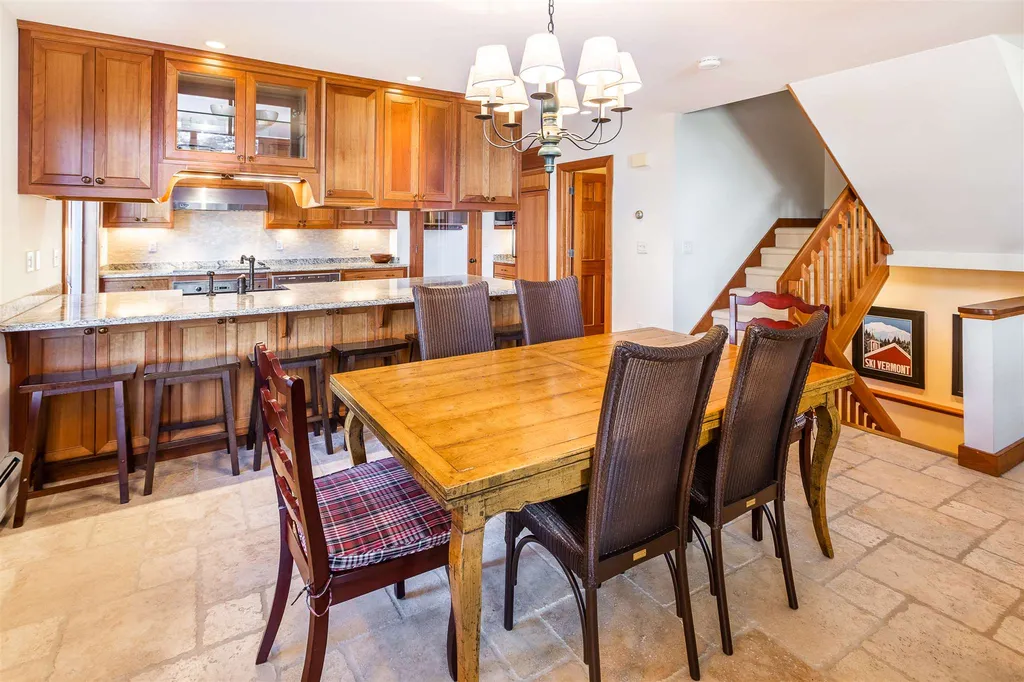 14 Middle Ridge Road Winhall VT 05340