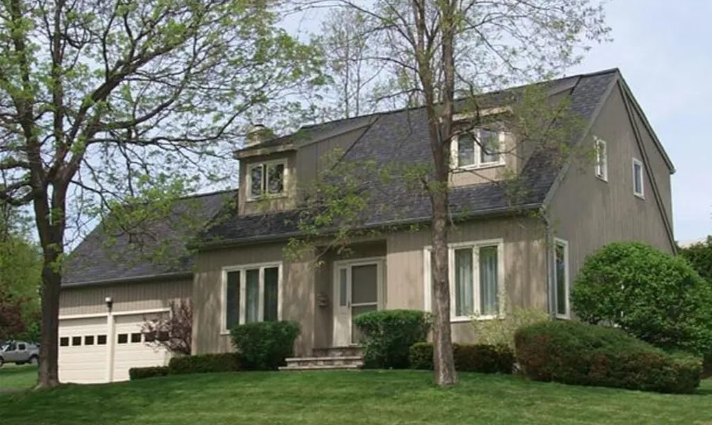 24 Brook Drive Burlington VT 05408