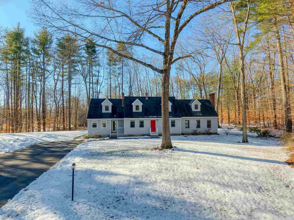 55 Windbrook Drive Epping NH 03042