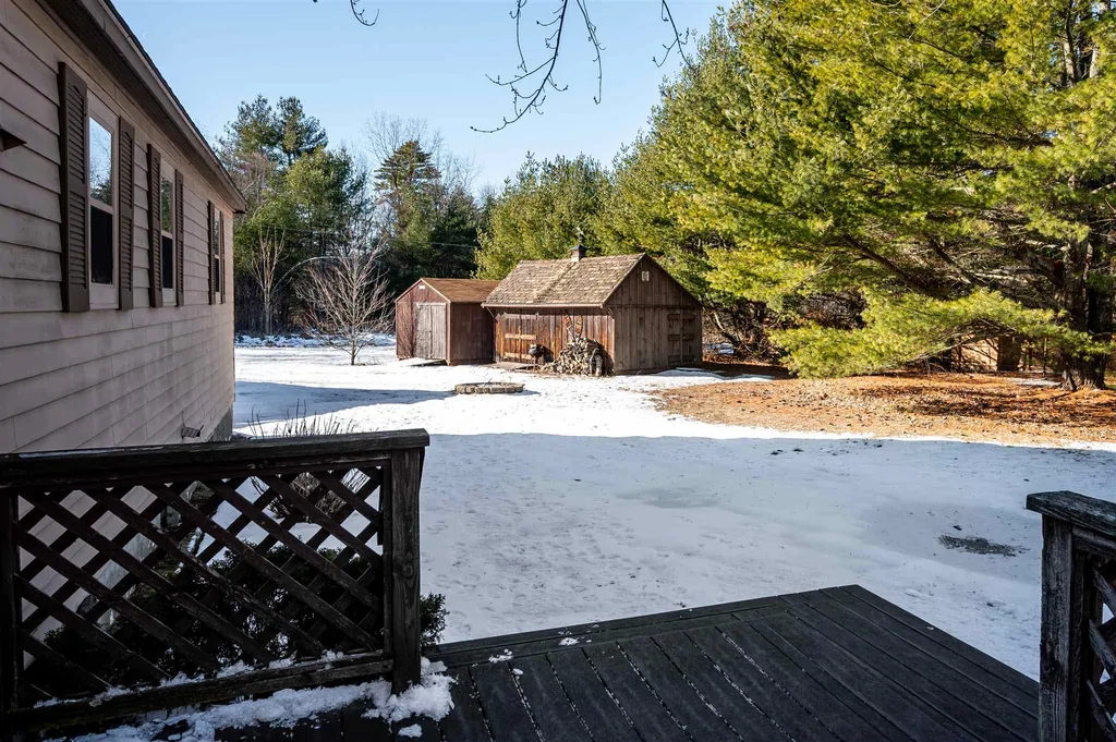 57 Depot Road Epping NH 03042