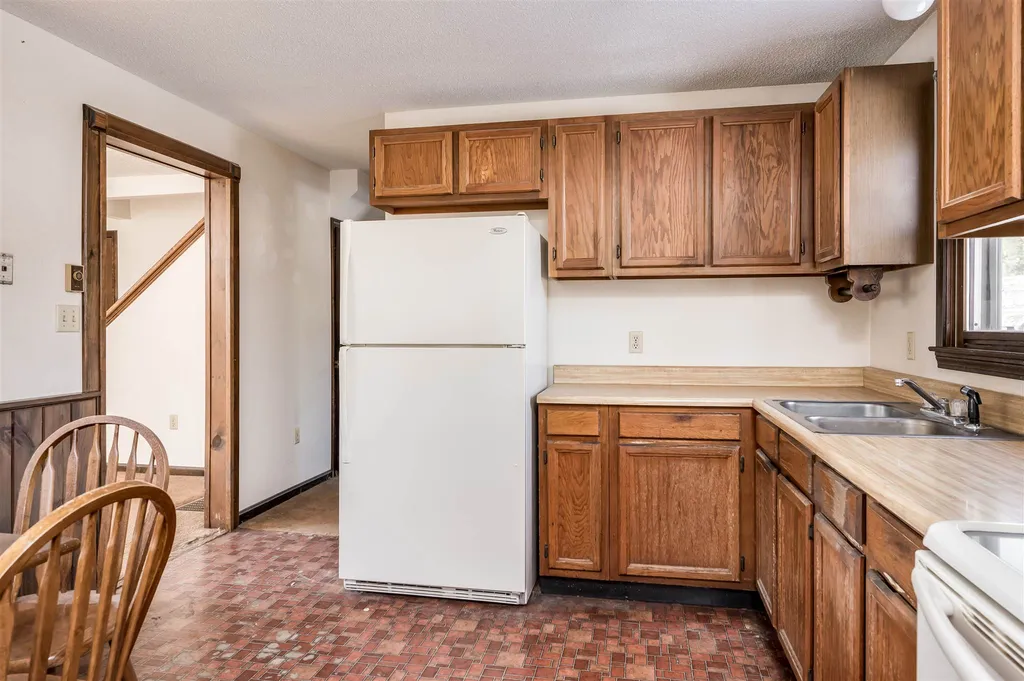 57 Depot Road Epping NH 03042