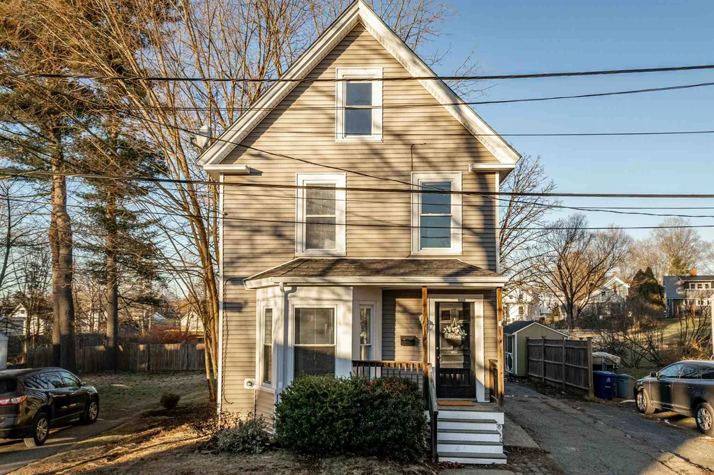26 Auburn Street Exeter NH 03833