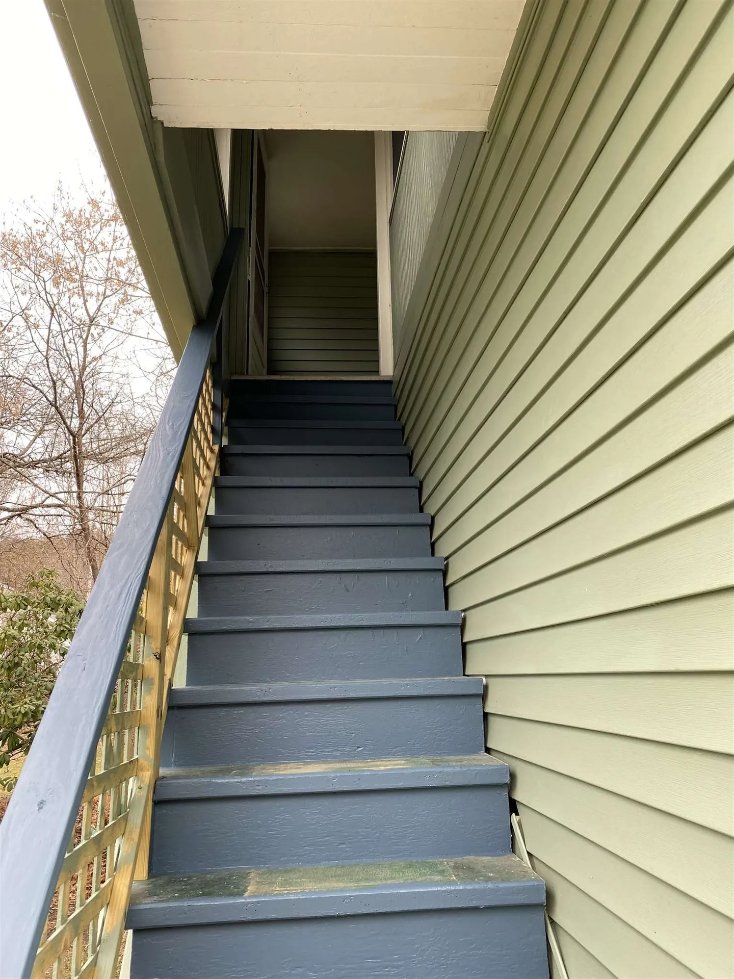 20 Barnes Street Claremont NH 03743
