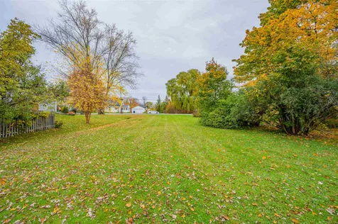 872 Falls Road Shelburne VT 05482