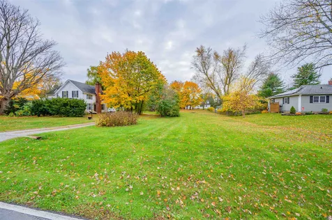 872 Falls Road Shelburne VT 05482
