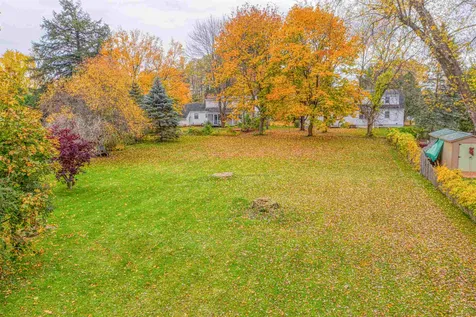 872 Falls Road Shelburne VT 05482