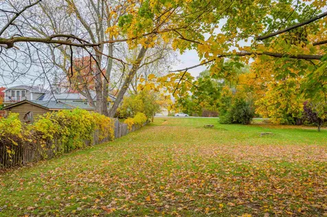 872 Falls Road Shelburne VT 05482