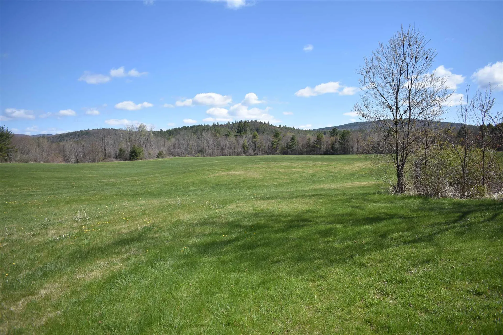 12 Smith Bridge Road Plymouth NH 03264