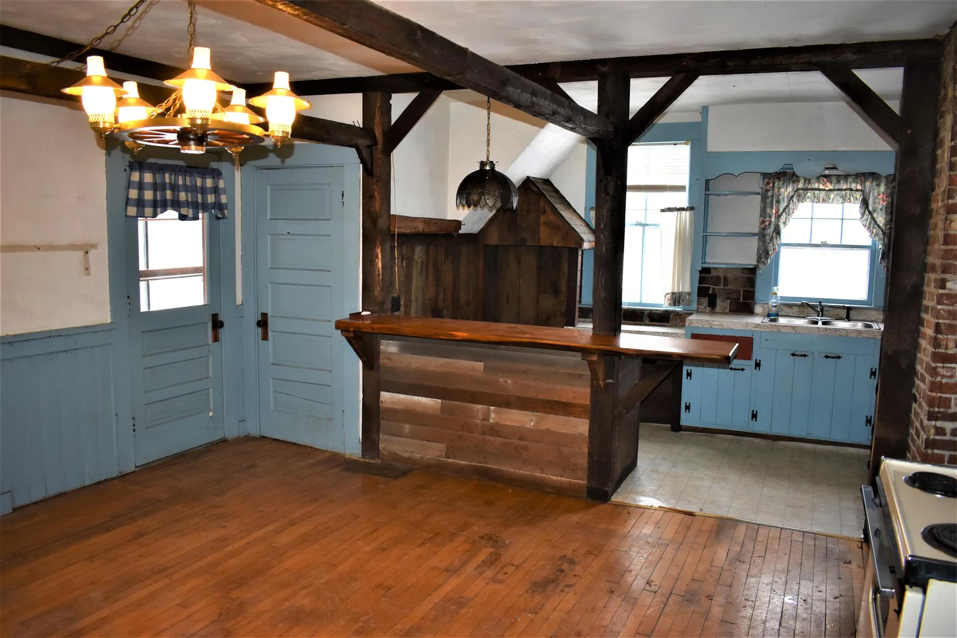 12 Smith Bridge Road Plymouth NH 03264