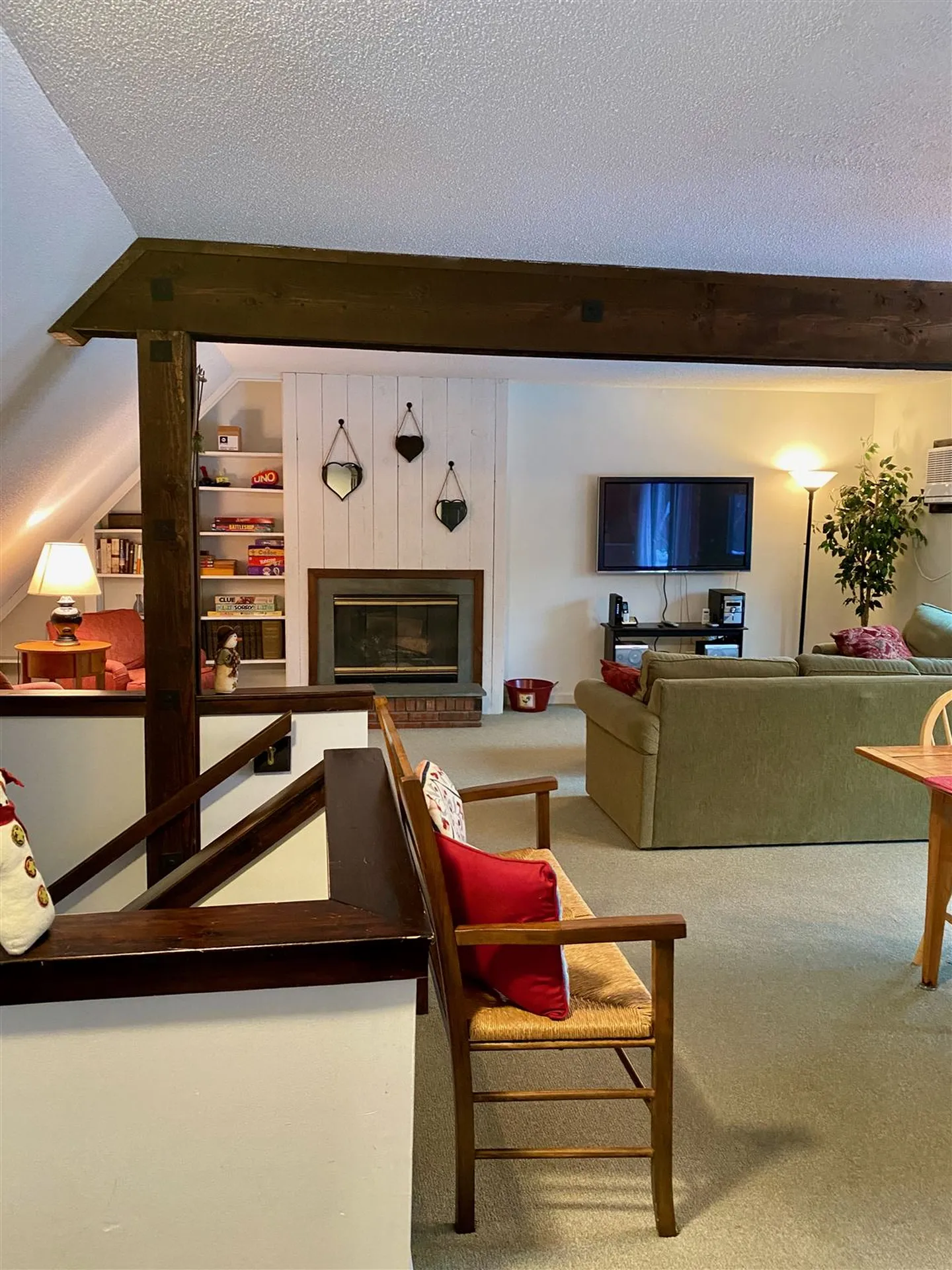 105 Williams Lane Hartford VT 05059