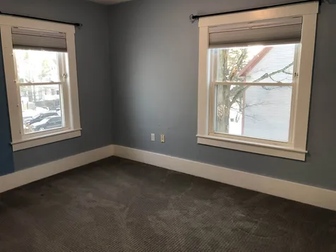 17 Laton Street Nashua NH 03064