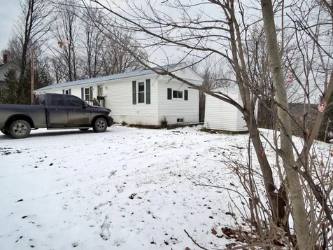 21 Cottage Street Orleans VT 05860