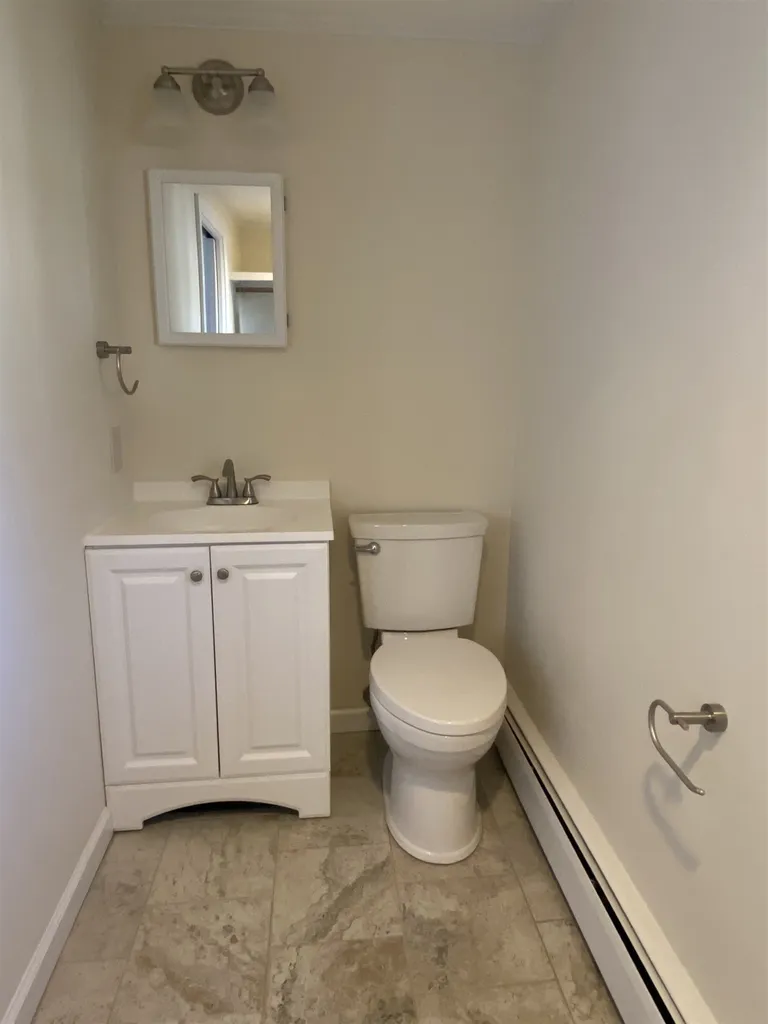 382 Highland Avenue Manchester VT 05255