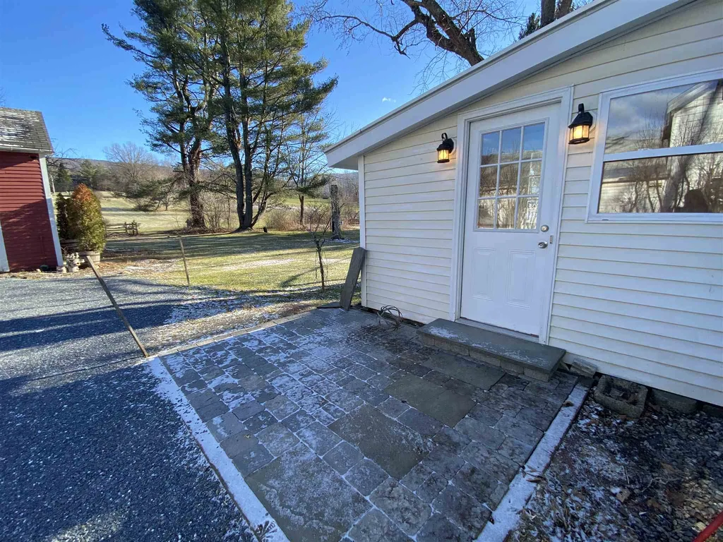 382 Highland Avenue Manchester VT 05255