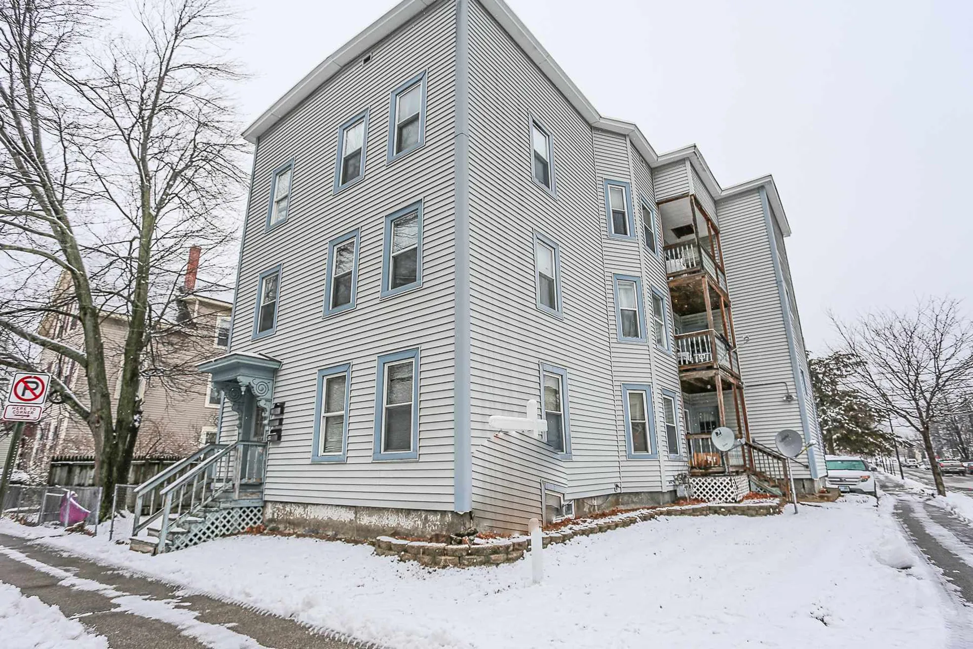 135 Pine Street Manchester NH 03103