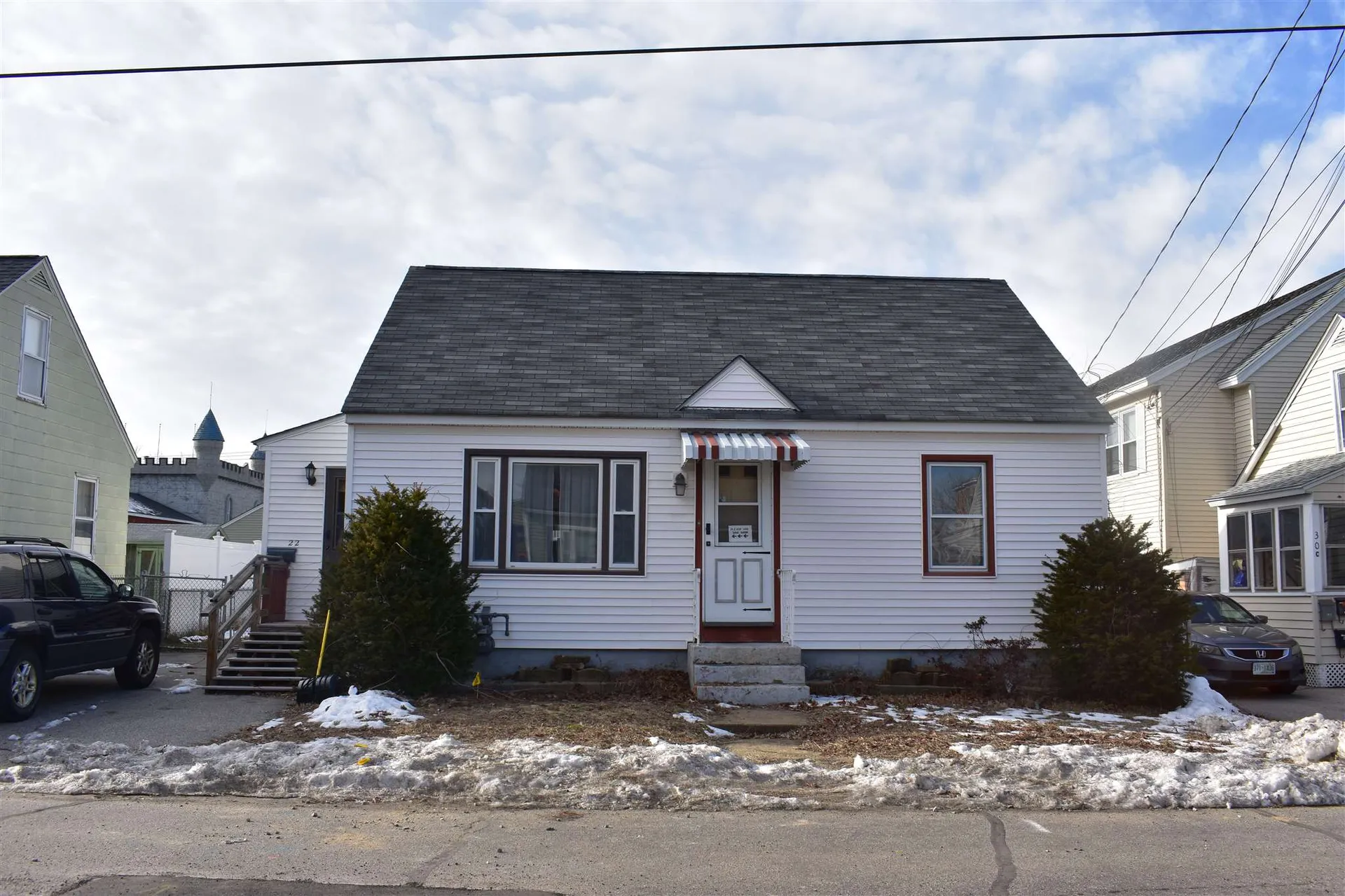 22 Batchelder Avenue Manchester NH 03103