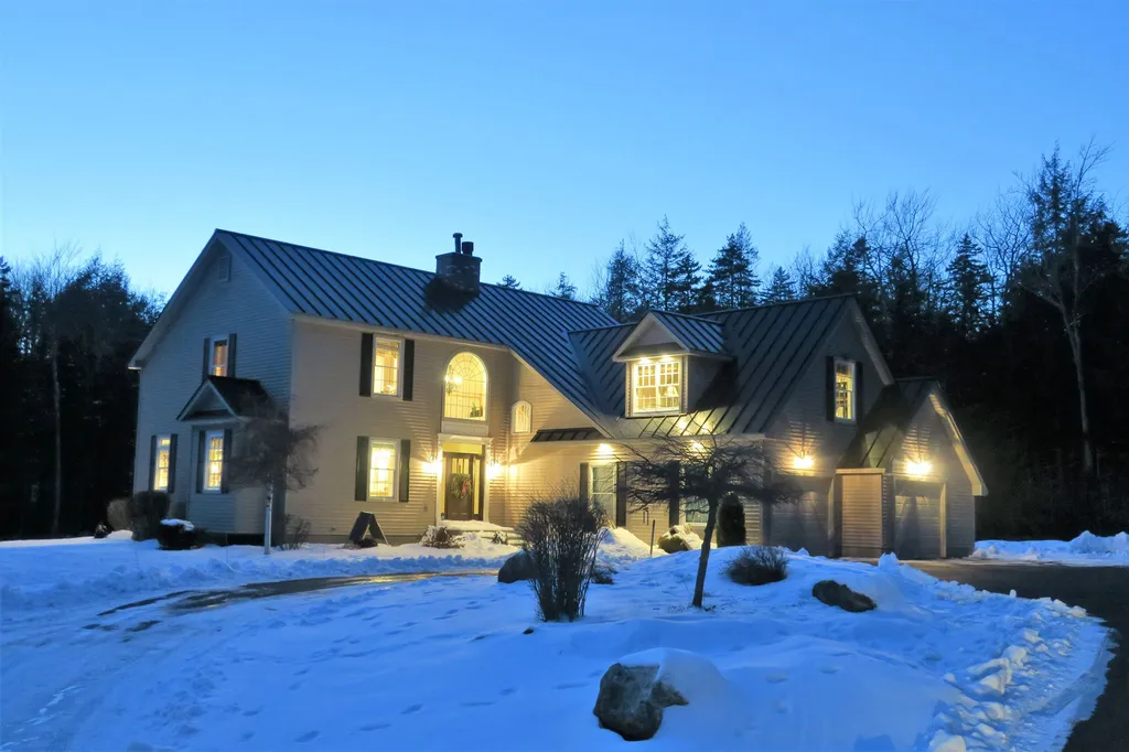 225 West Jamaica Road Stratton VT 05155
