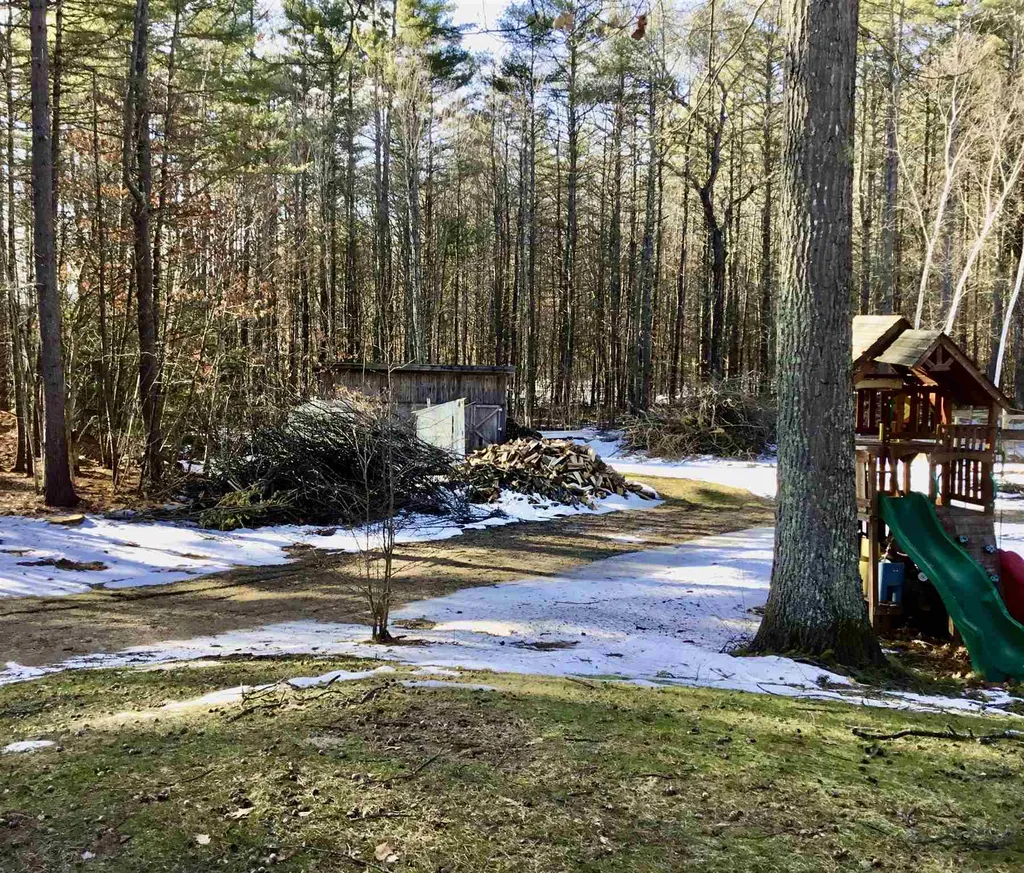 385 Shaw Road Northfield NH 03276
