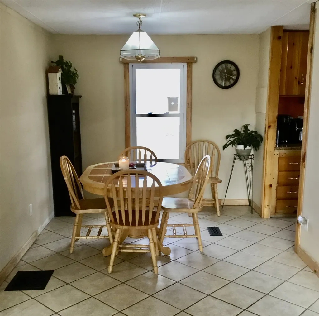 385 Shaw Road Northfield NH 03276
