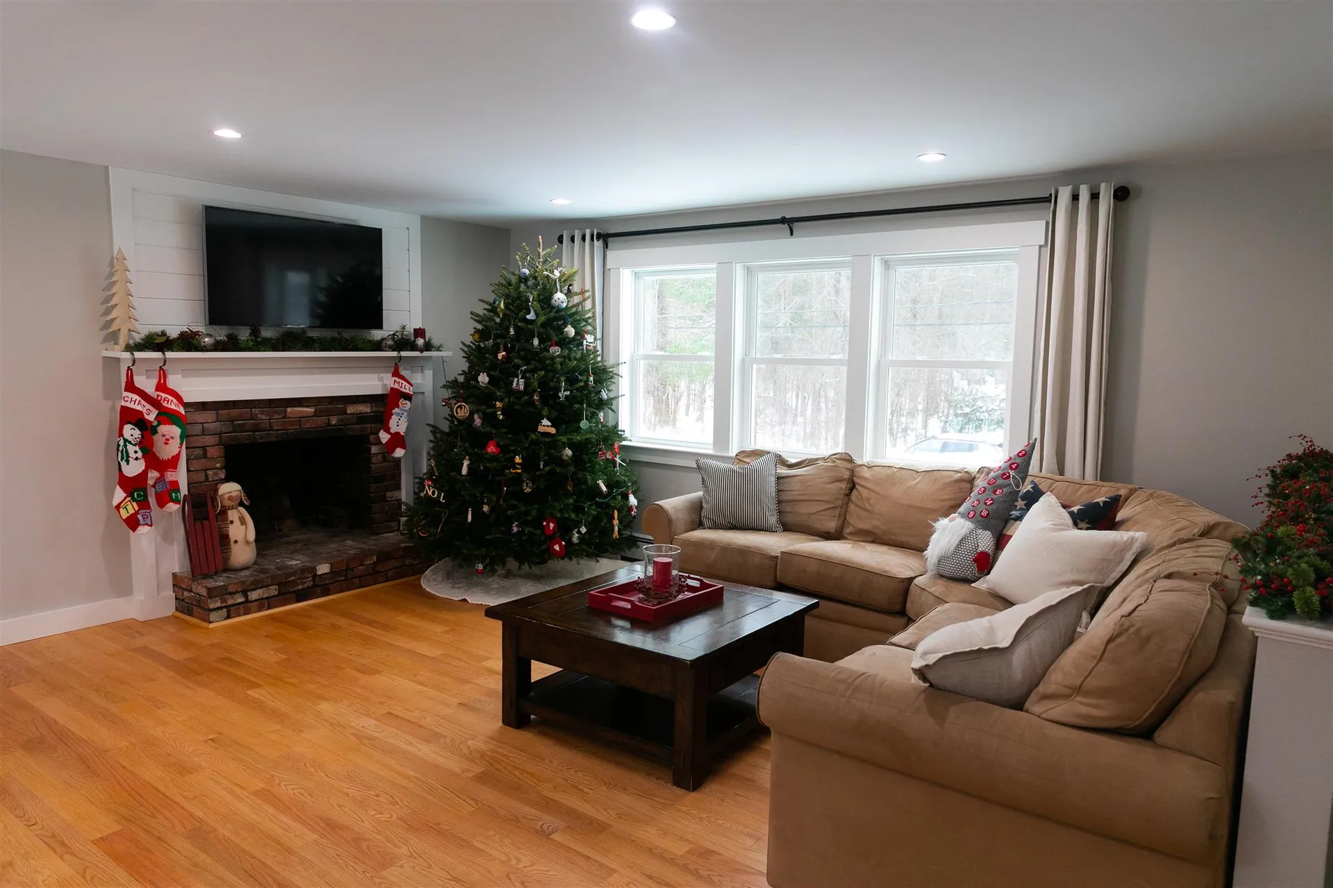23 Holly Lane Greenland NH 03840