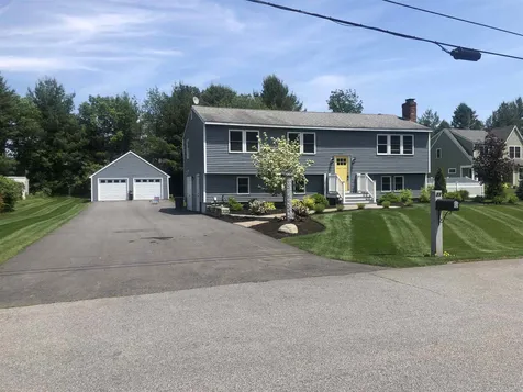 23 Holly Lane Greenland NH 03840