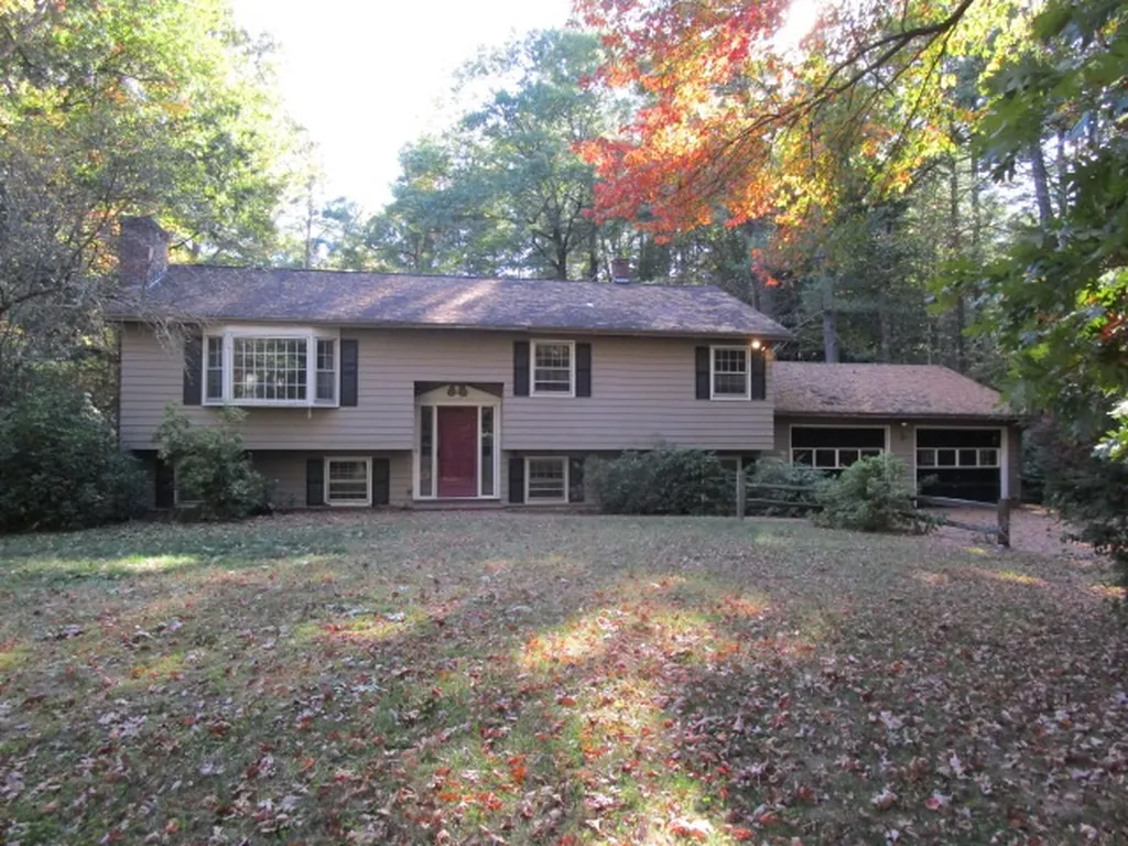 21 Brook Road Litchfield NH 03052