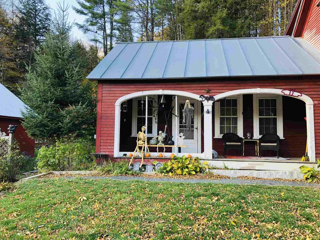 100 Route 132 Strafford VT 05070