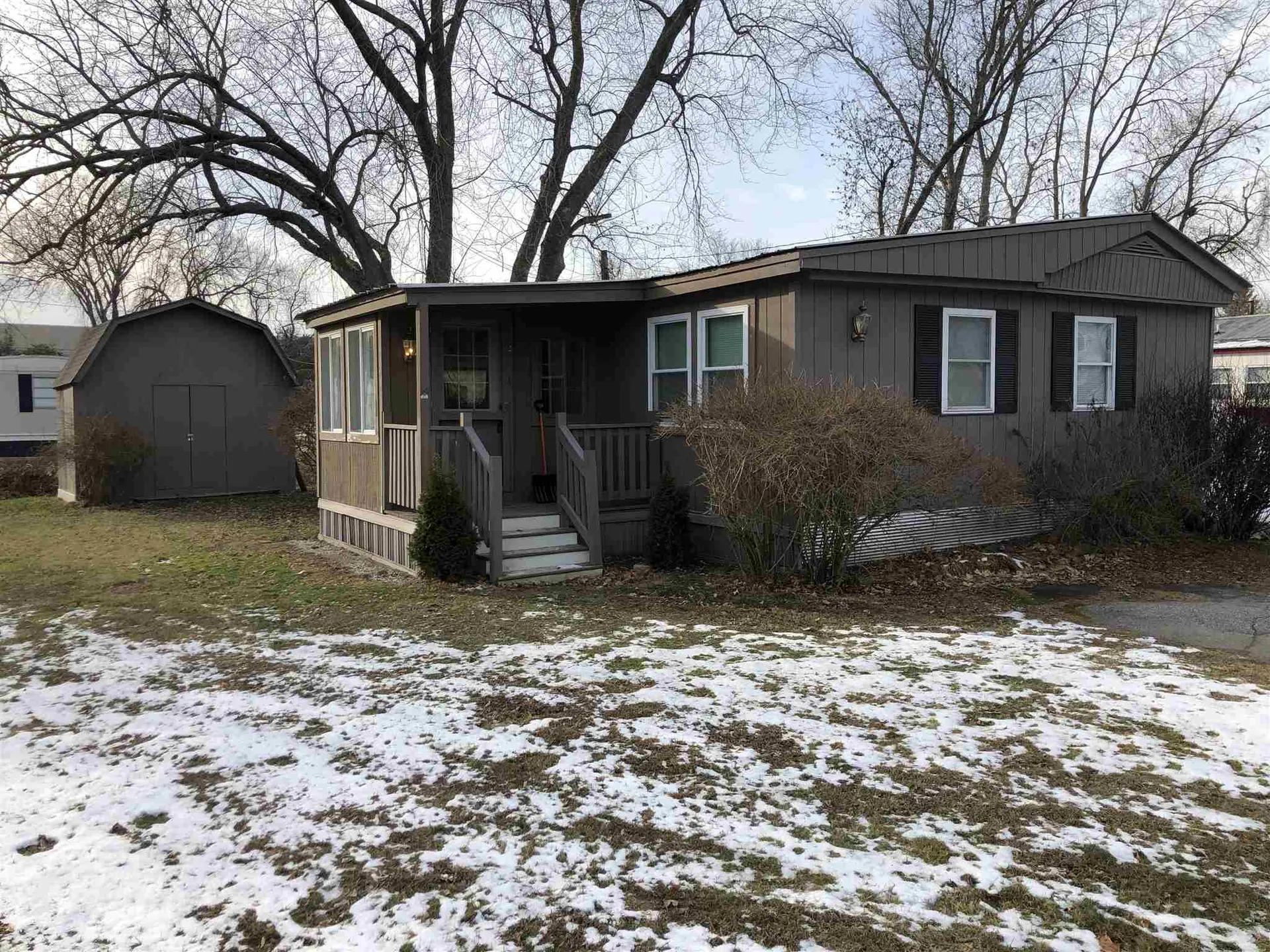 27 Mckee Drive Concord NH 03301